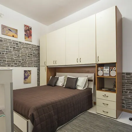 Alma House Apartment Salerno